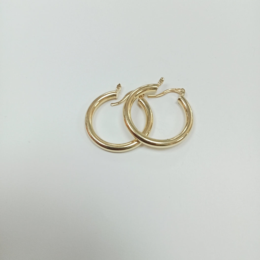 ARETES TEJIDO ARRACADAS LISAS HUECAS 14K 2.2 GR (NUEVO)