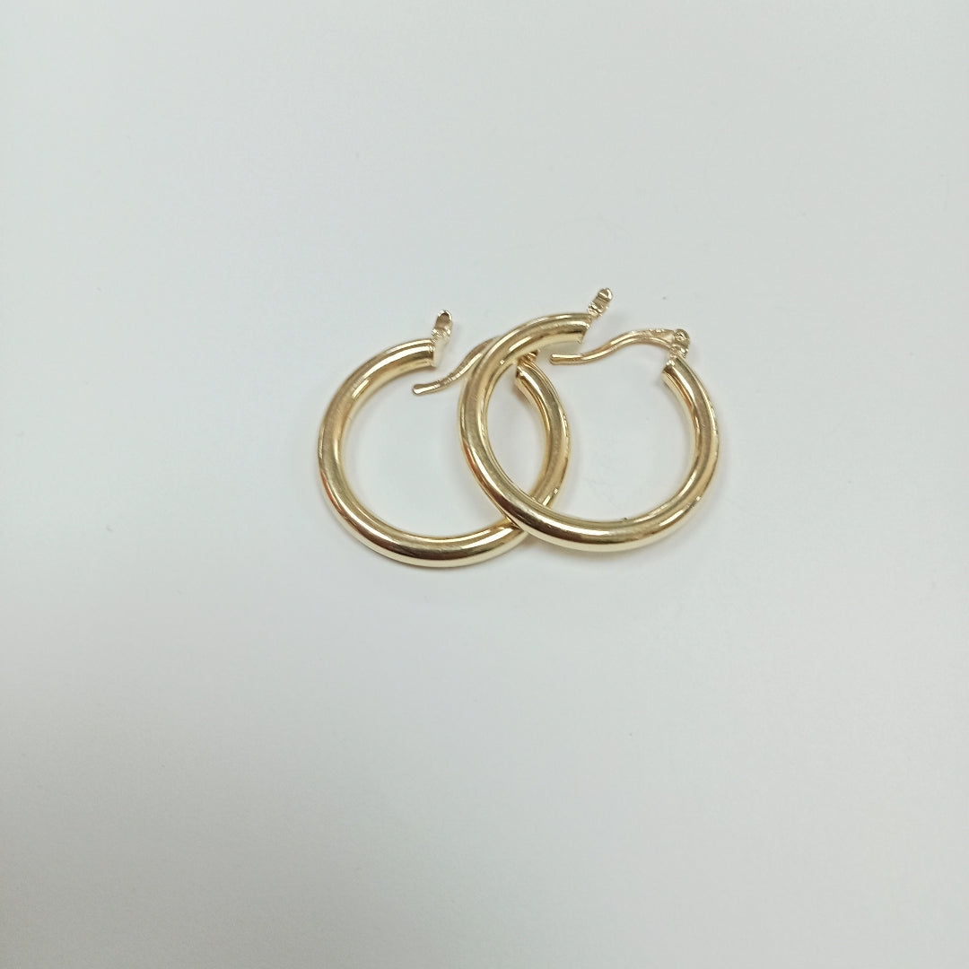 ARETES TEJIDO ARRACADAS LISAS HUECAS 14K 2.2 GR (NUEVO)