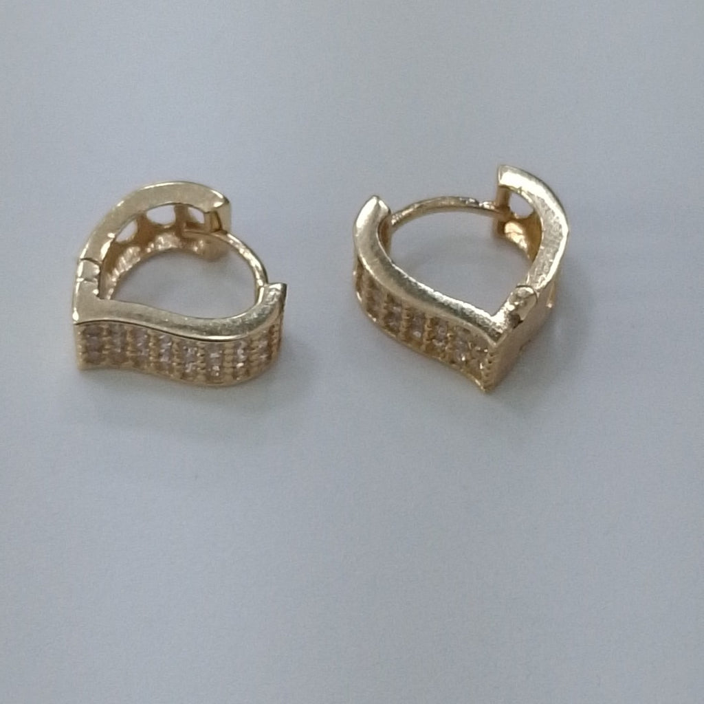 ARETES ARRACADAS CORAZON C CIRCONIAS 14K 2.2 GR (NUEVO)