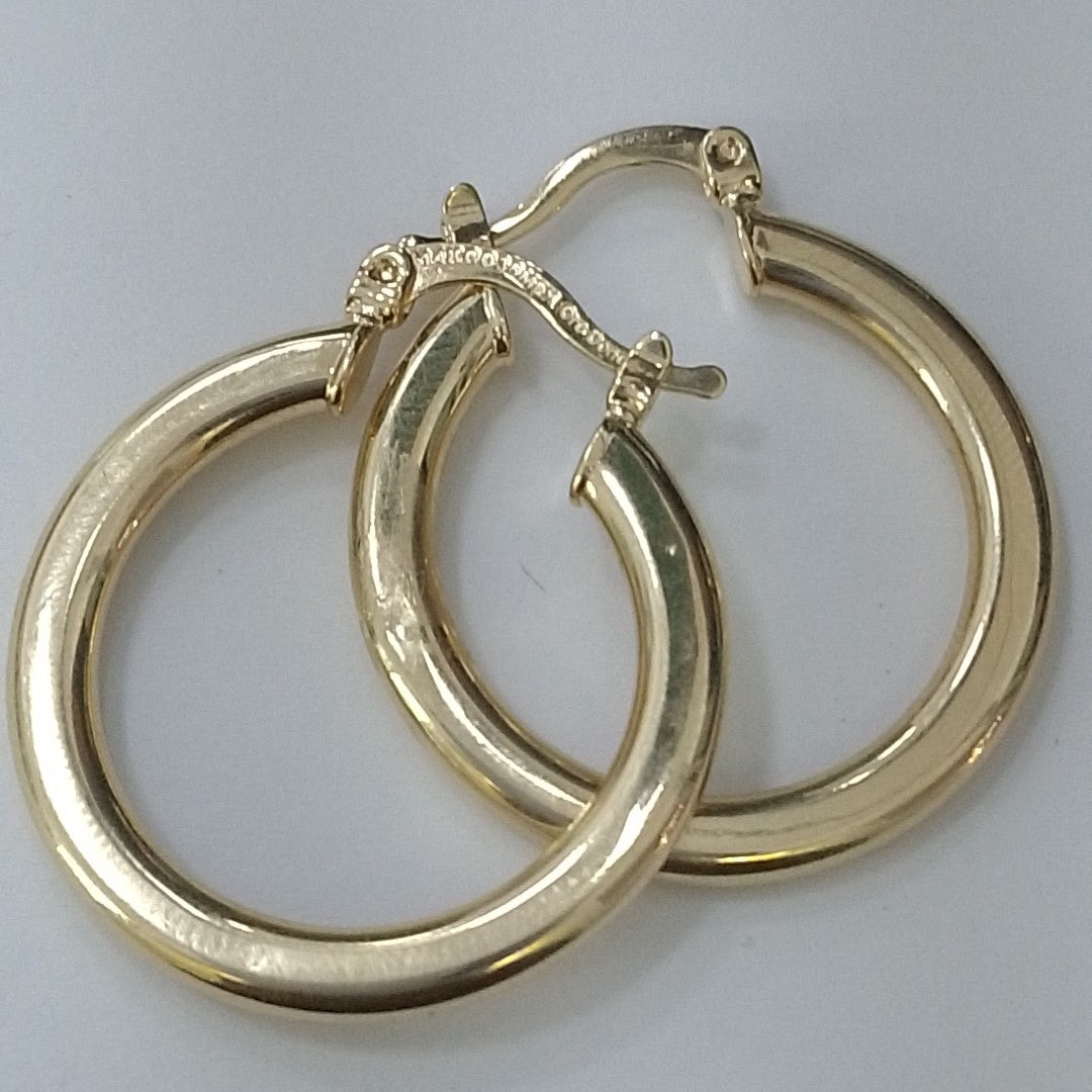 ARETES TEJIDO ARRACADA LISA 14K 2.1 GR (NUEVO)