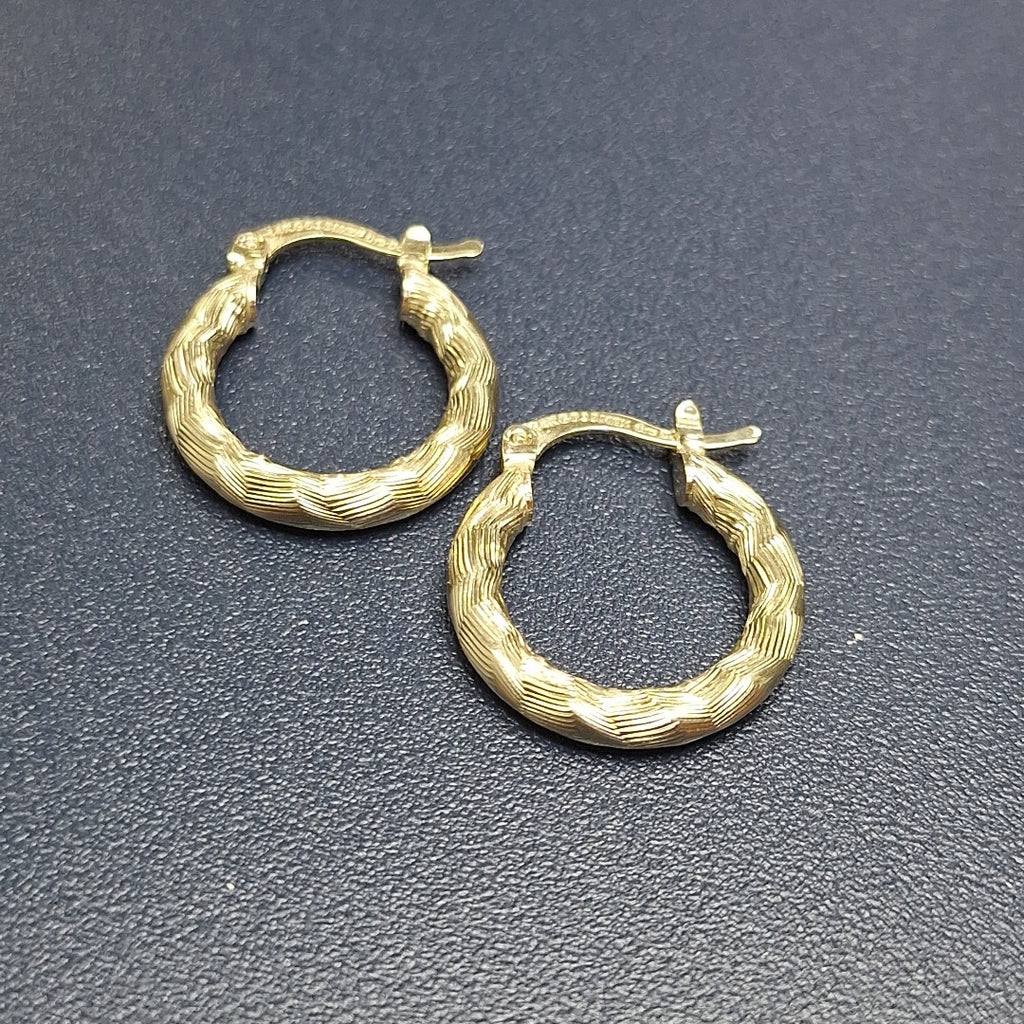 ARETES TEJIDO ARRACADAS ASTRIADAS 14K 2 GR (NUEVO)