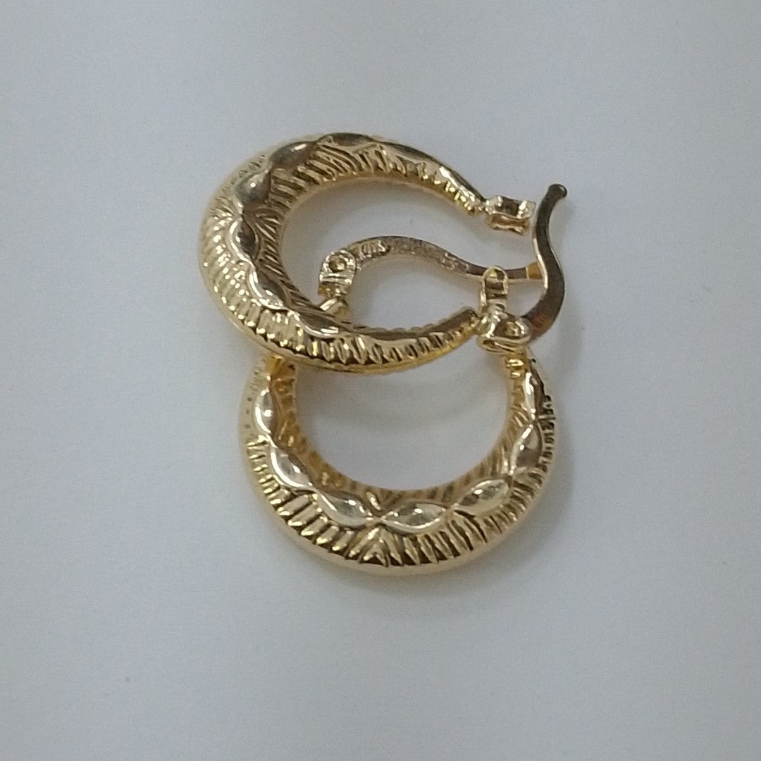 ARETES ARRACADAS HUECAS 14K 1.9 GR (NUEVO)