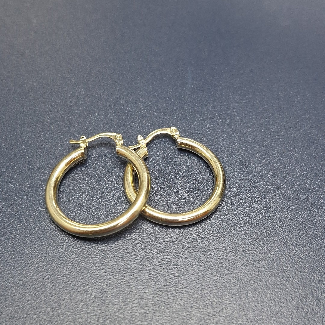 ARETES TEJIDO ARRACADAS LISAS HUECAS 14K 2.1 GR (NUEVO)
