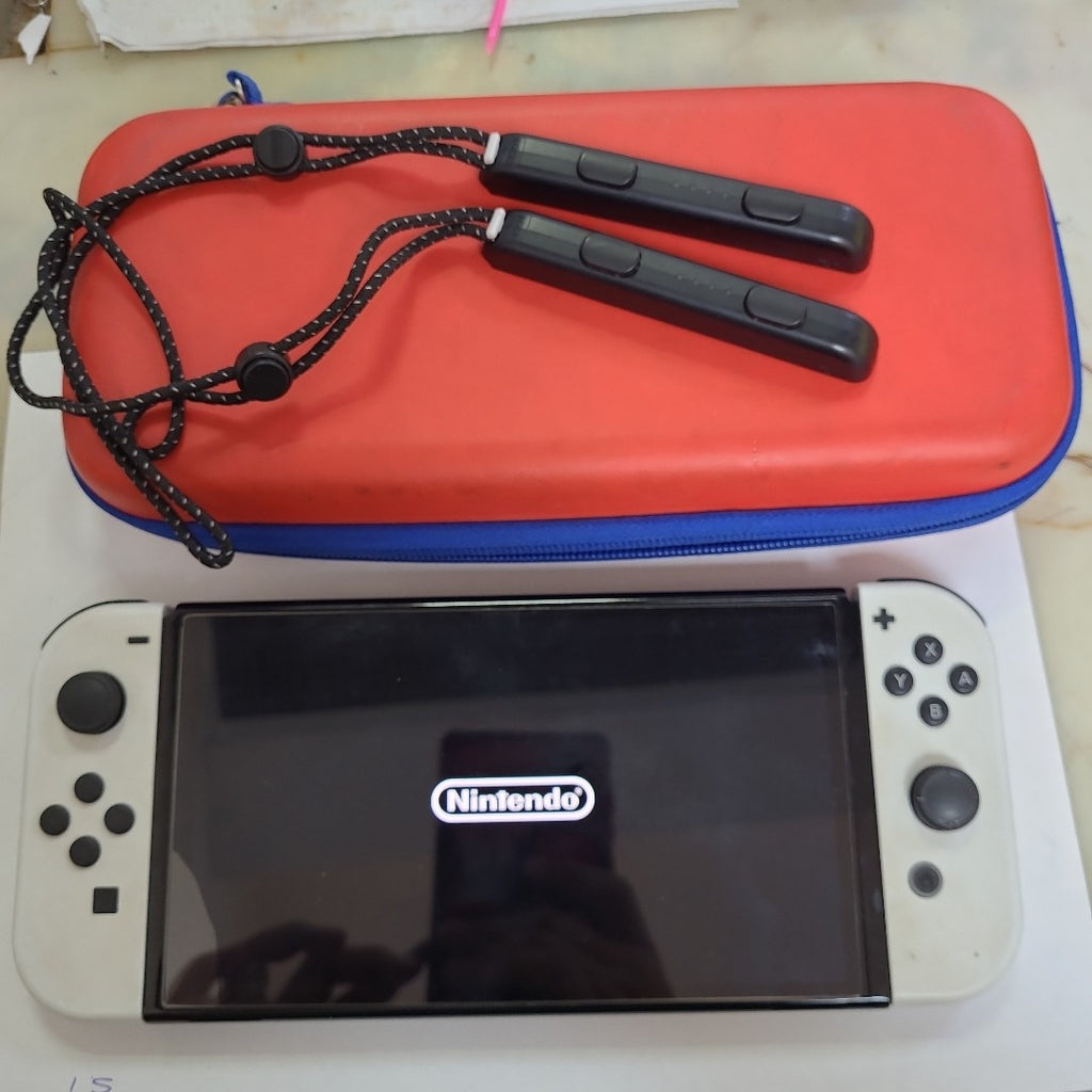 CONSOLA DE VIDEOJUEGO NINTENDO SWITCH OLED 64 GB (SEMINUEVO)