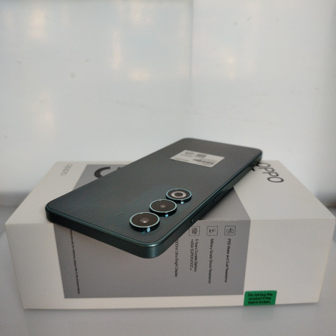 CELULAR OPPO A5 CPH2727 (2025) 256 GB 4 GB RAM (SEMINUEVO)