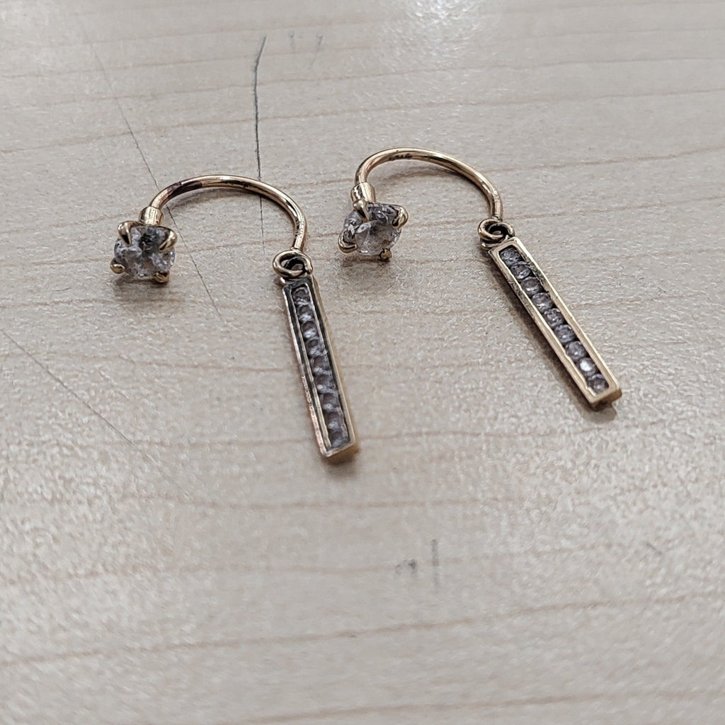 ARETES PAR ORO 14 K 1,50 GRMS (SEMINUEVO)