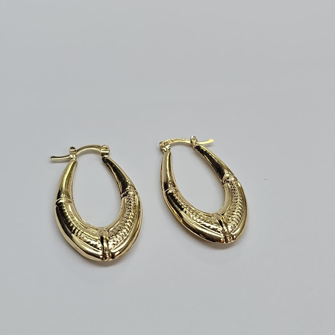 ARETES ARRACADAS ESTRIADAS 14K 2.6 GR (NUEVO)
