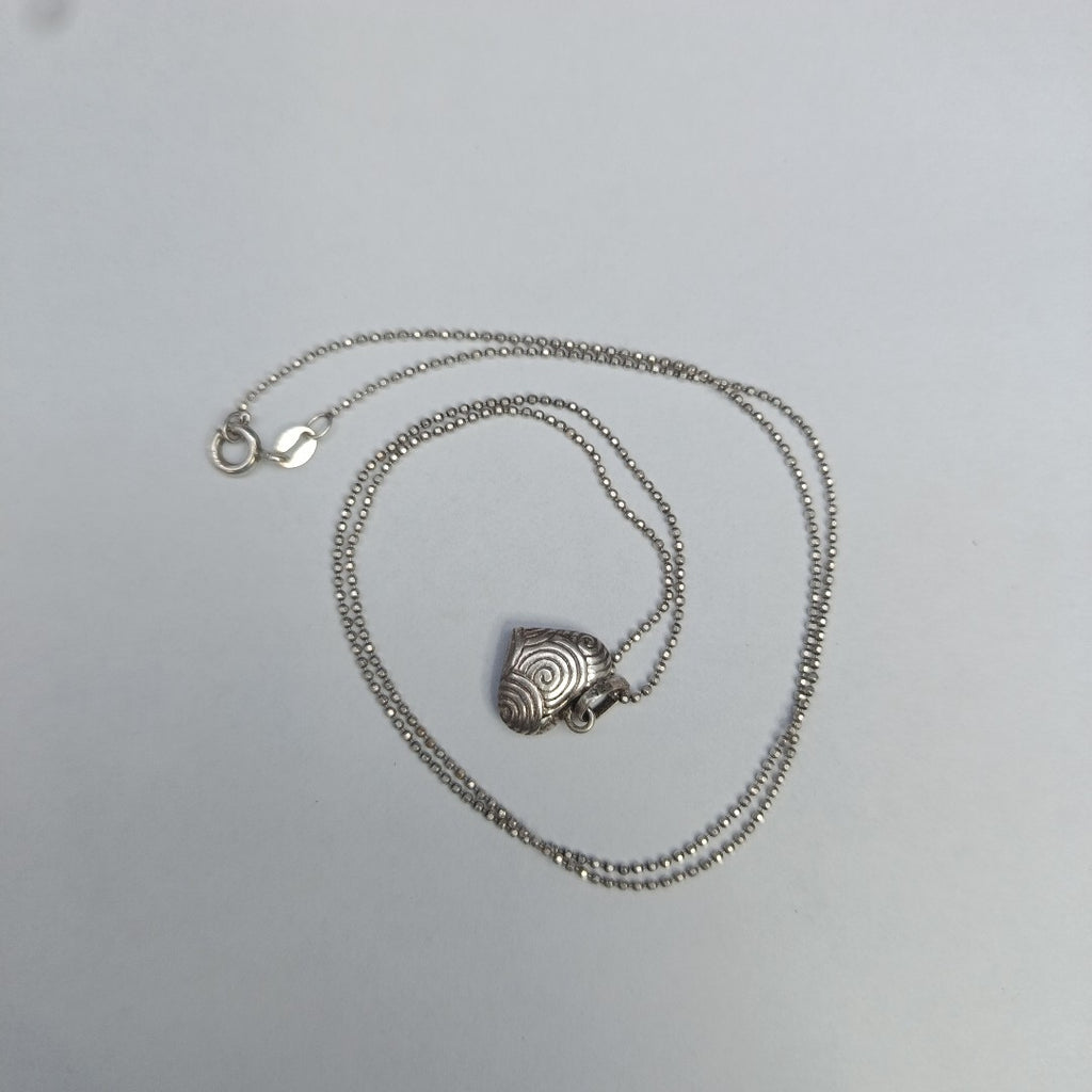 CADENA, DIJE PLATA 3 GRMS (SEMINUEVO)