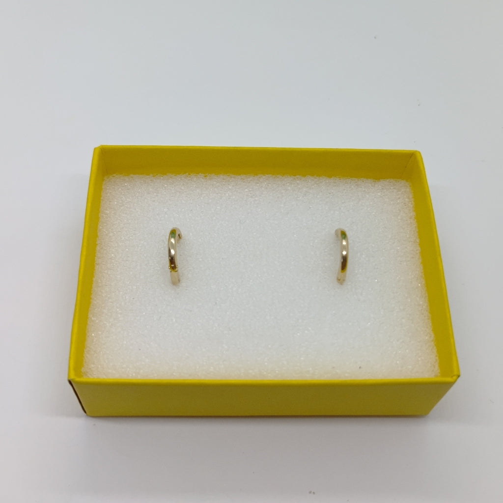 ARETES HUGGIES LISAS 14K 1.5 GR (NUEVO)