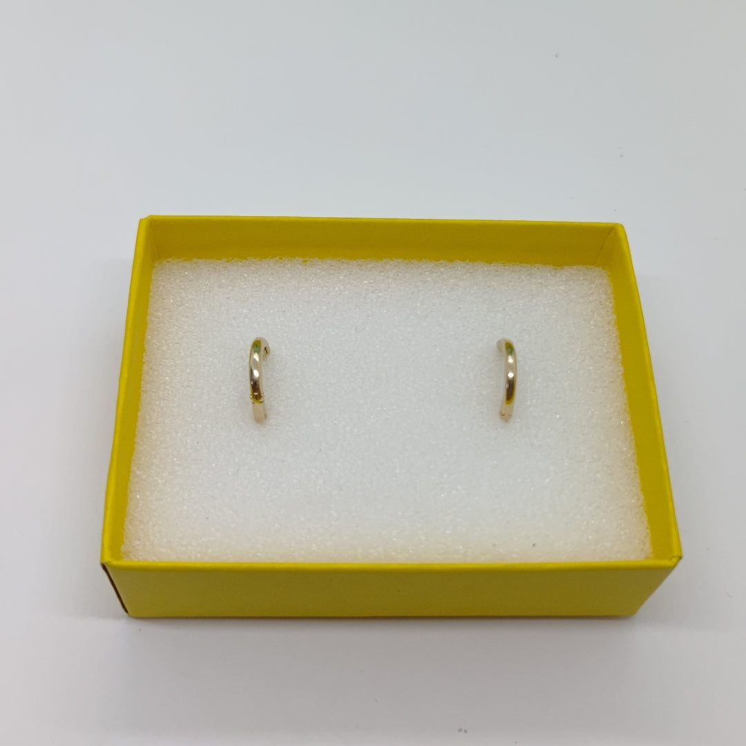 ARETES HUGGIES LISAS 14K 1.5 GR (NUEVO)