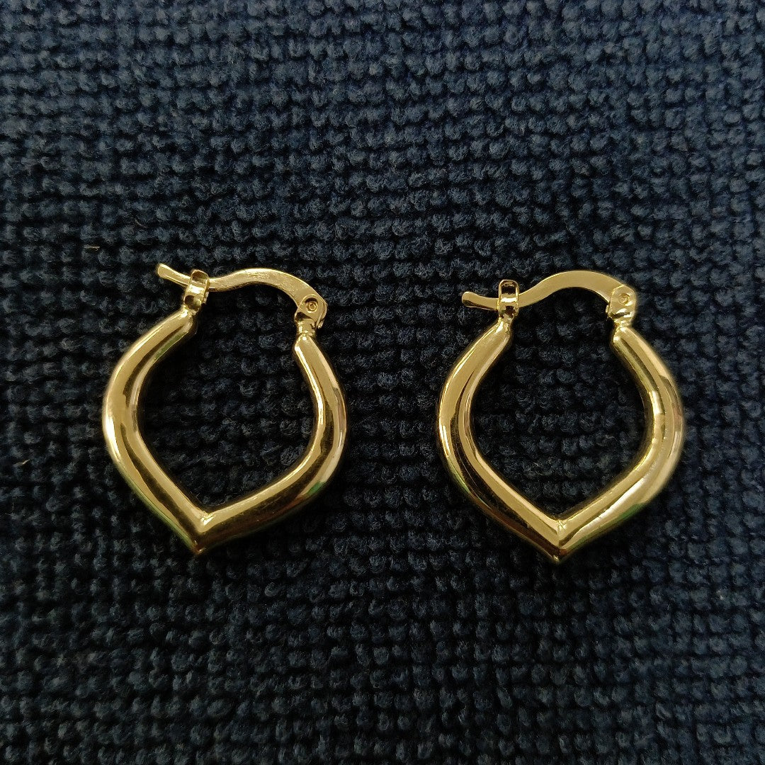 ARETES ARRACADAS 14K 2.1 GR (NUEVO)
