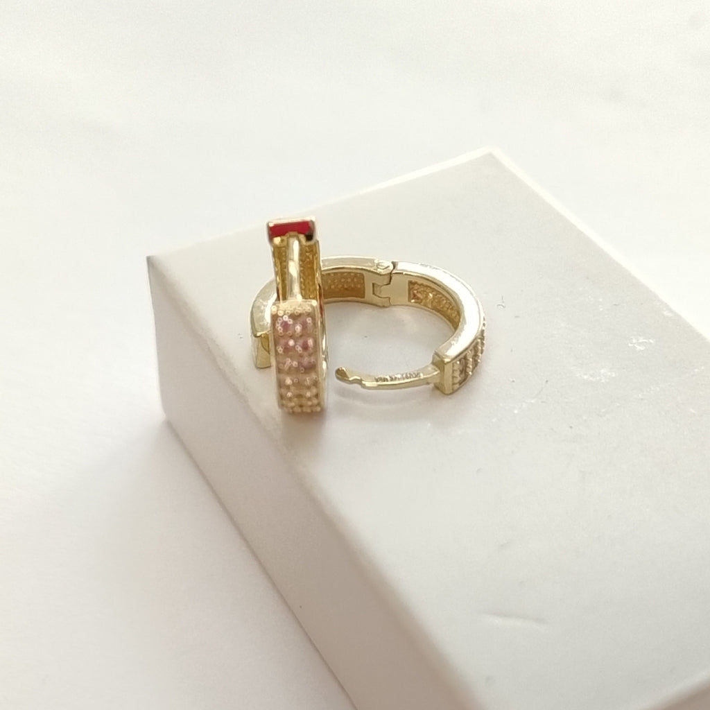 ARETES HUGGIES C CIRCONIAS 14K 2.2 GR (NUEVO)