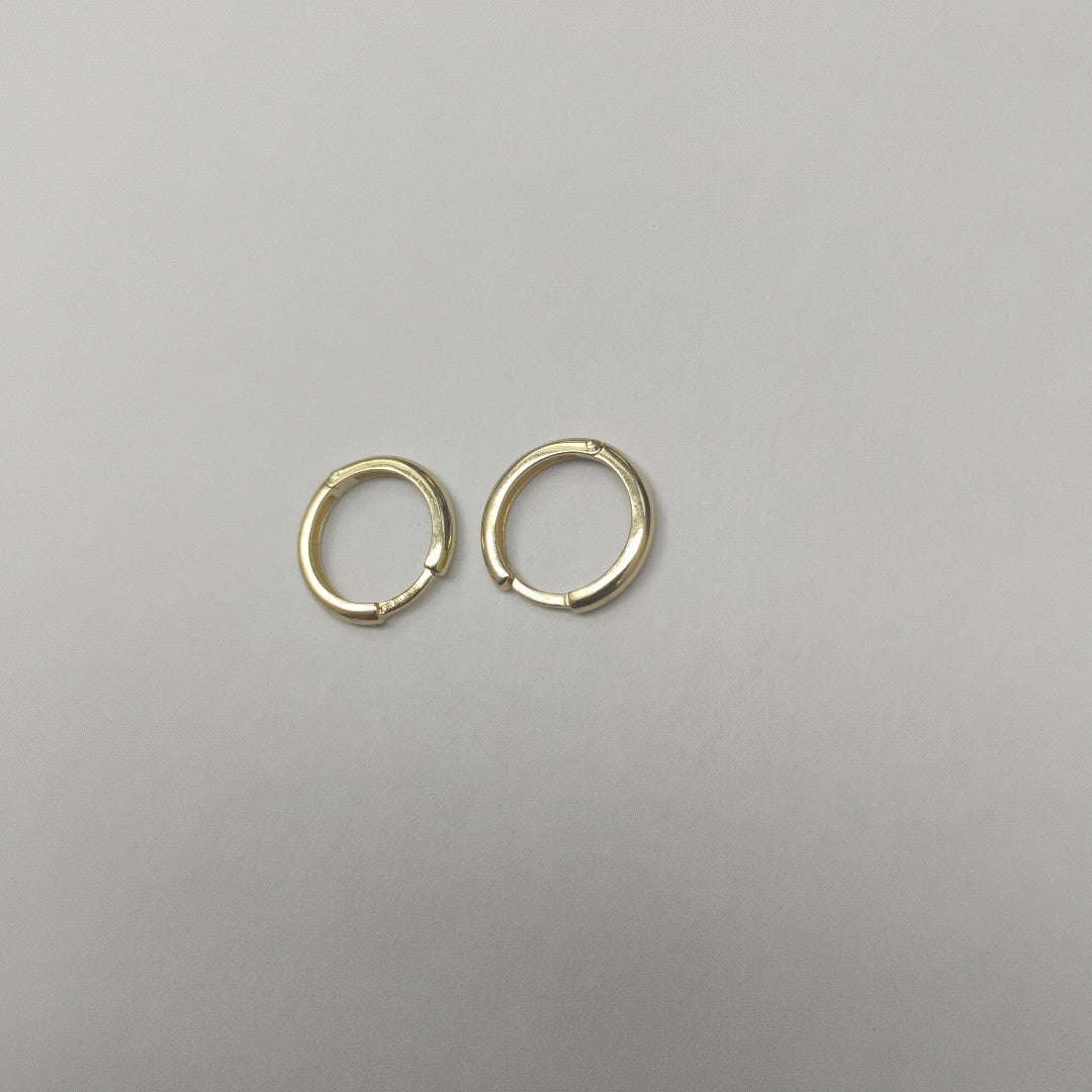 ARETES HUGGIES LISAS 14K 1.5 GR (NUEVO)