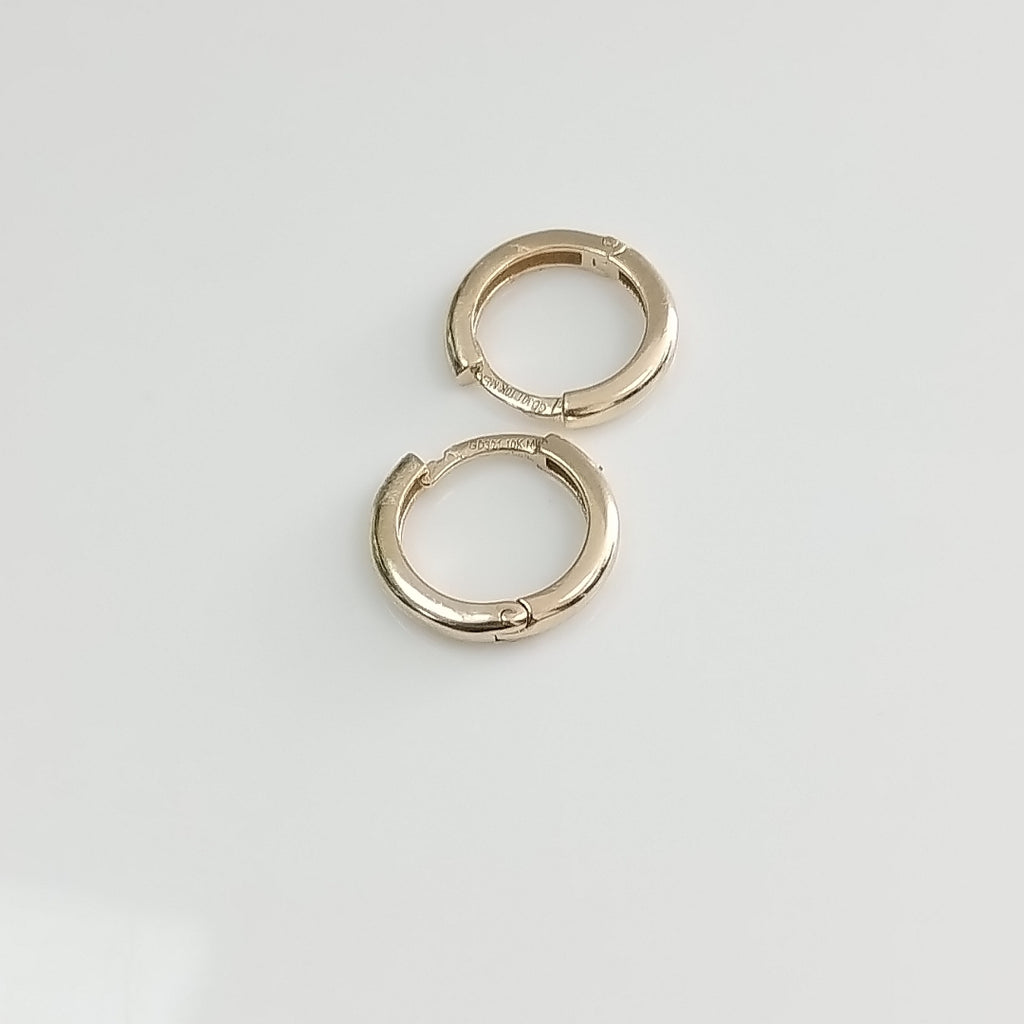 ARETES ARRACADAS LISAS 10K 1.2 GR (NUEVO)