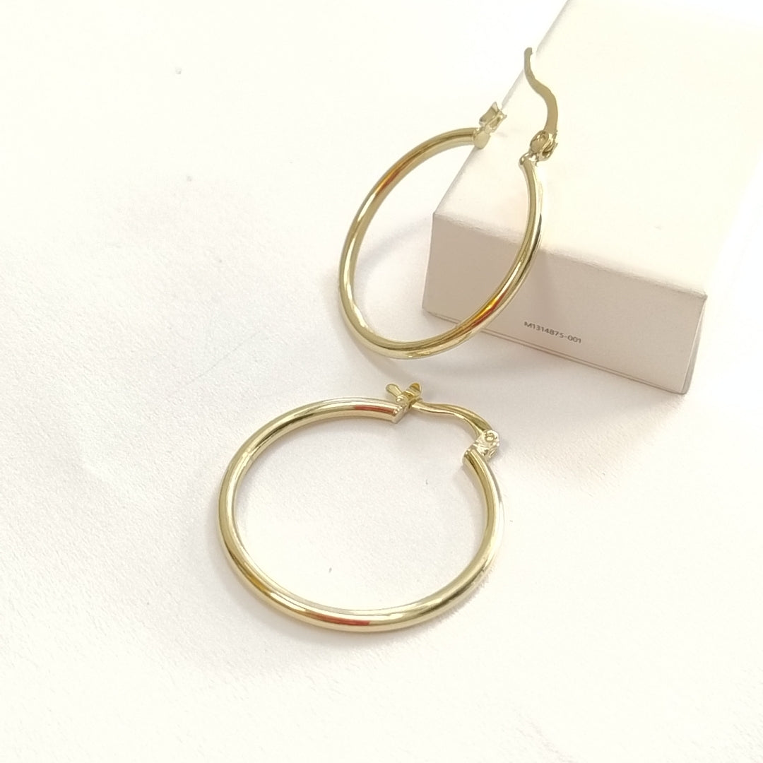 ARETES TEJIDO ARRACADAS LISAS 14K 1.5 GR (NUEVO)