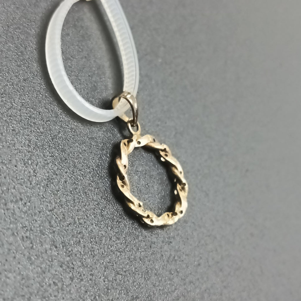 DIJE ORO 10 K 0.7 GRMS (SEMINUEVO)