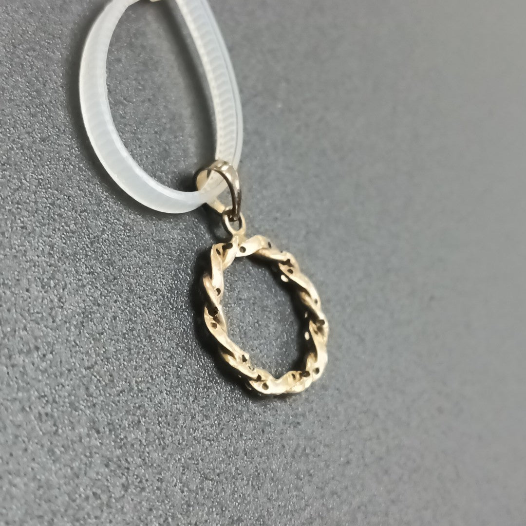 DIJE ORO 10 K 0.7 GRMS (SEMINUEVO)