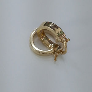 ARETES ARRACADA LISA 14K 2 GR (NUEVO)