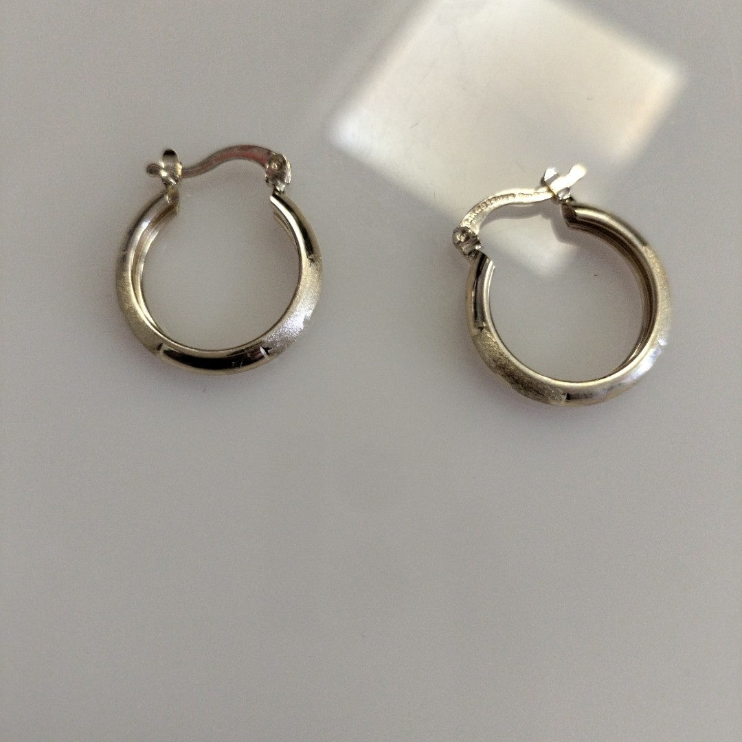 ARETES TEJIDO ARRACADA SATINADA 14K 2.6 GR (NUEVO)
