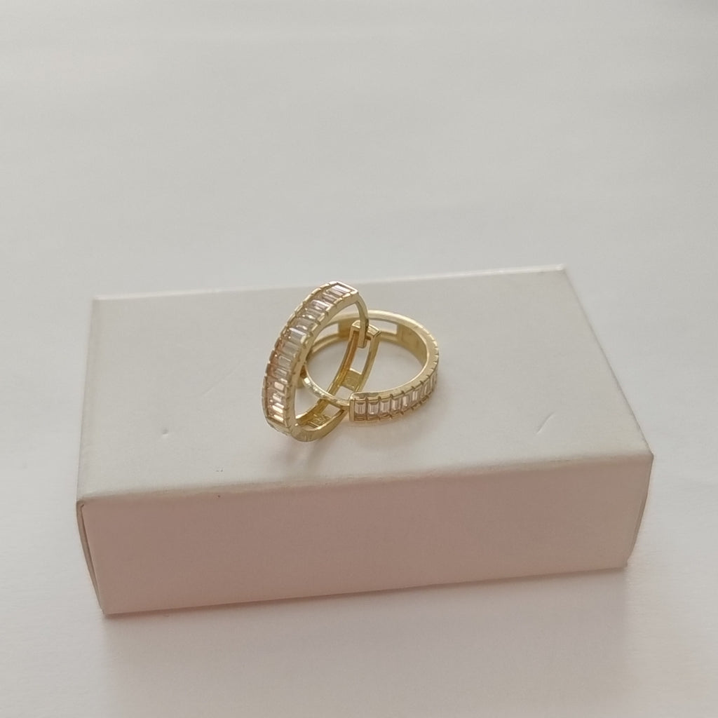 HUGGIES ORO 14K 1.6 (NUEVO)