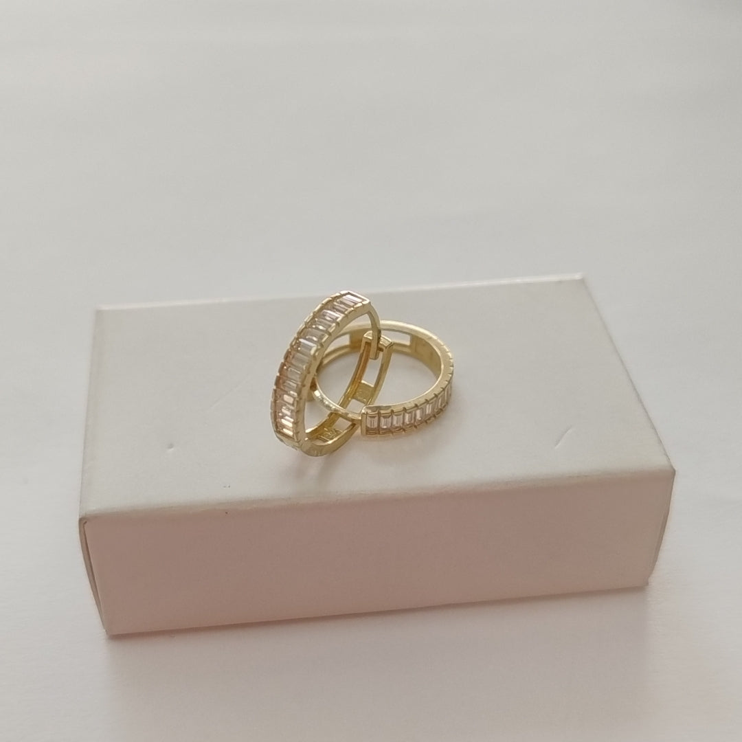 HUGGIES ORO 14K 1.6 (NUEVO)