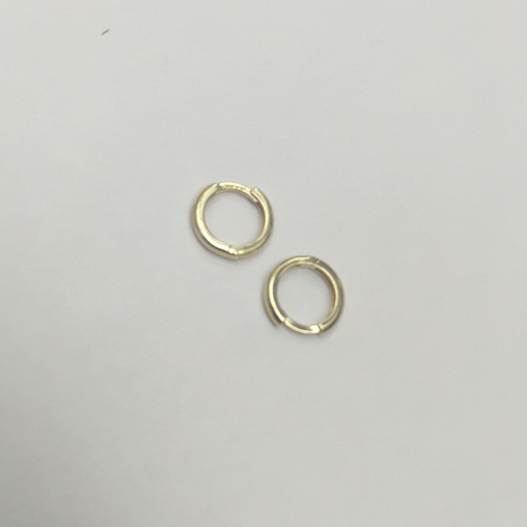 ARETES ARRACADAS LISAS 10K 1.2 GR (NUEVO)