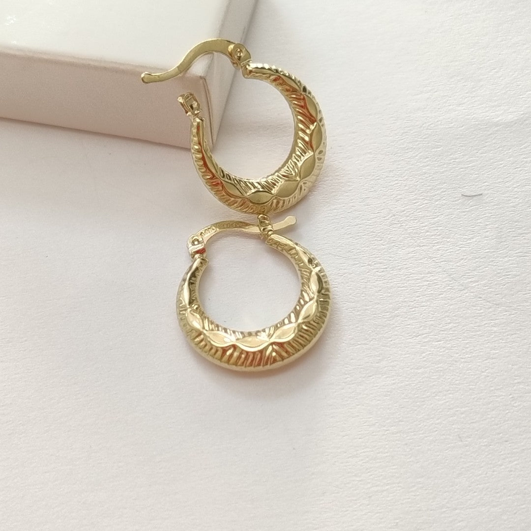 ARETES ARRACADAS HUECAS 14K 1.8 GR (NUEVO)