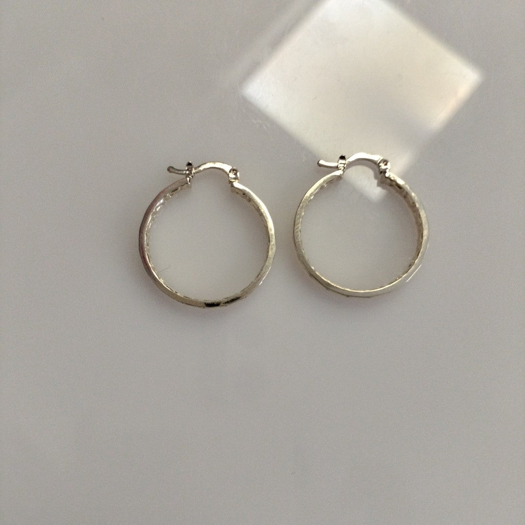ARETES TEJIDO ARRACADA CON GRECAS 14K 2.7 GR (NUEVO)