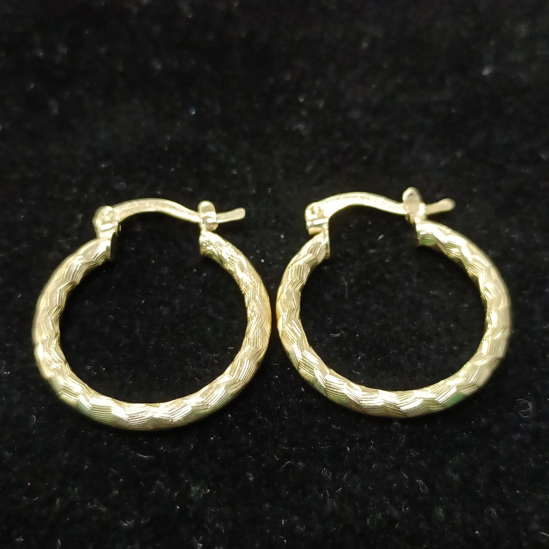 ARETES ARRACADAS LABRADAS 14K 2.1 GR (NUEVO)