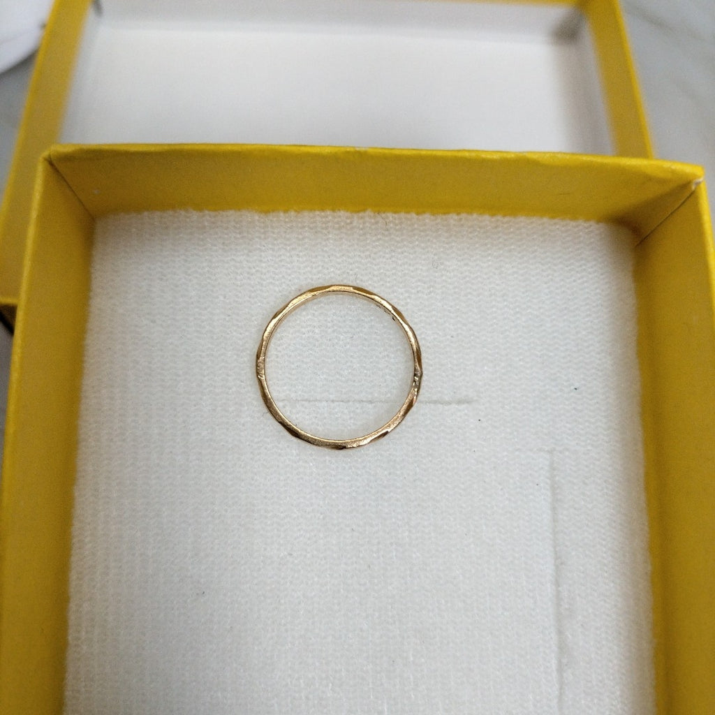 ARGOLLA ORO 14 K 0.7 GRMS (SEMINUEVO)