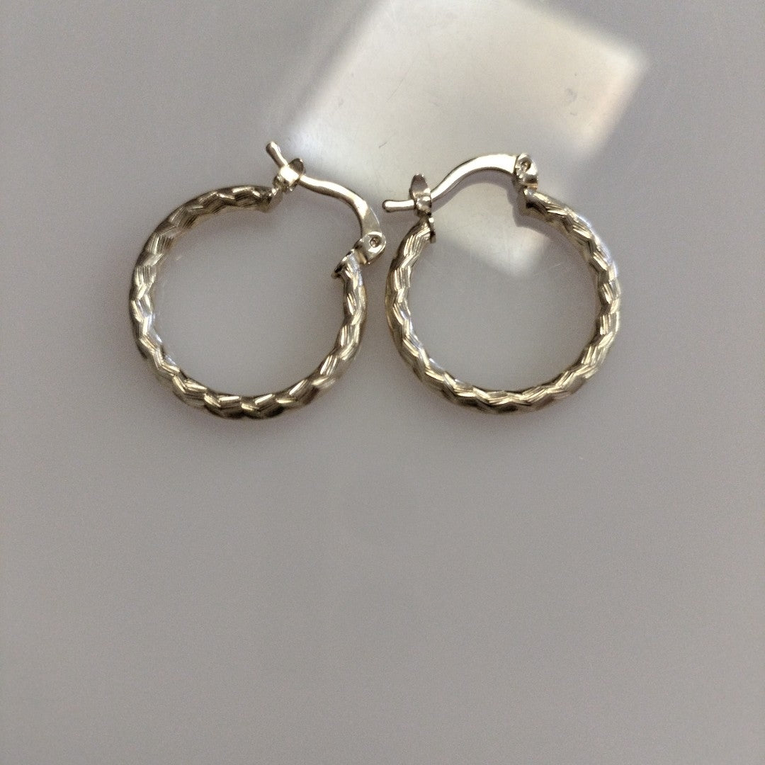 ARETES ARRACADAS LABRADAS 14K 2 GR (NUEVO)
