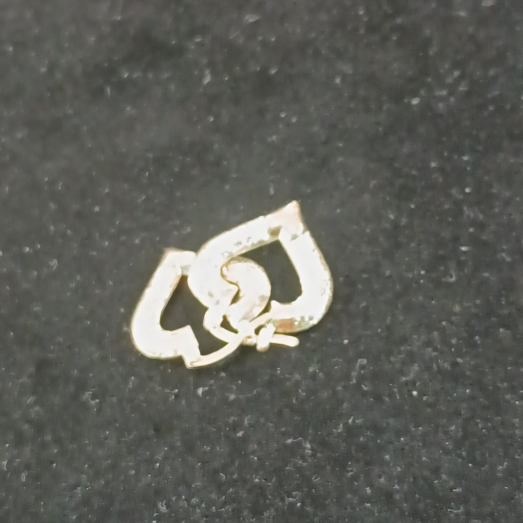 ARETES ARRACADAS 14K 1.8 GR (NUEVO)