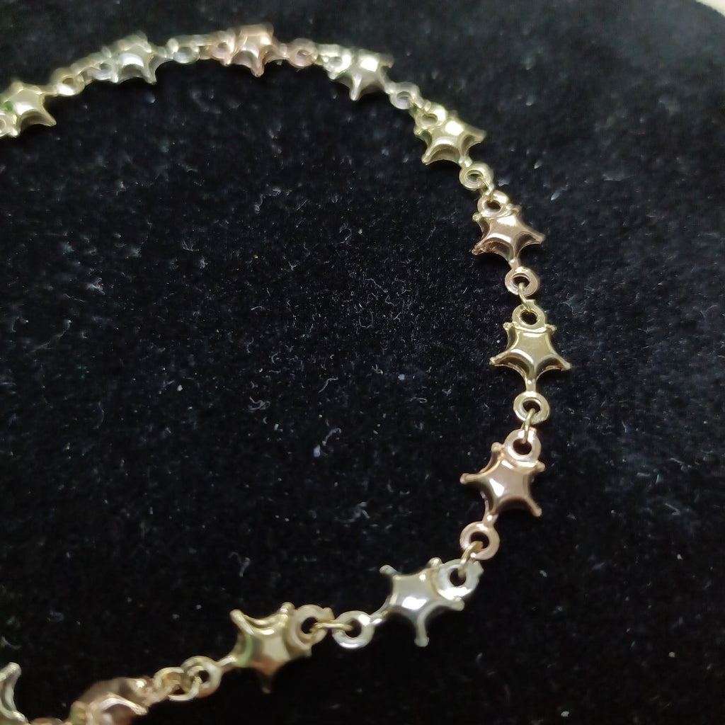 PULSERA TEJIDO ESPECIAL ESTRELLAS COMBINADAS 14K 18 CM 2.3 GR (NUEVO)