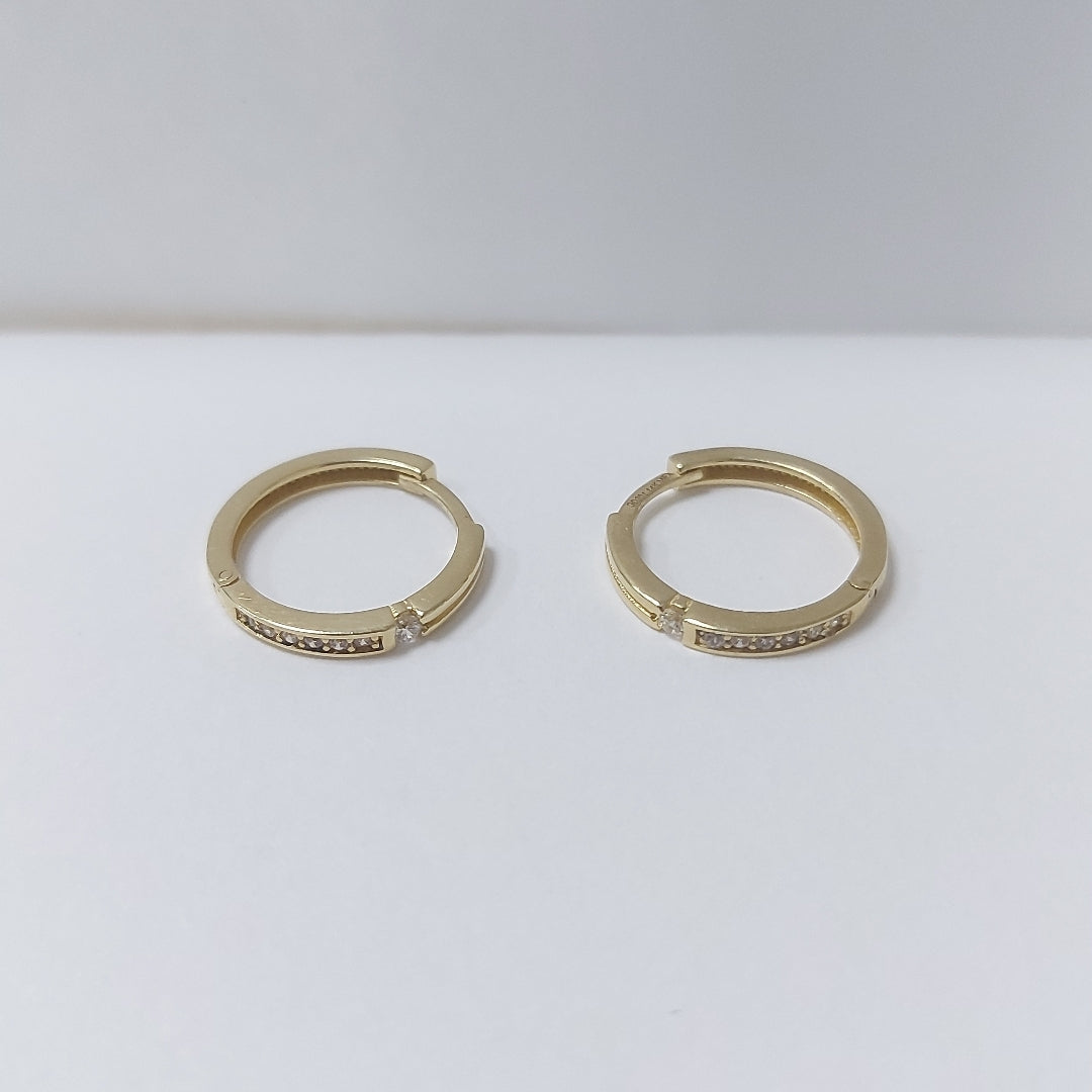 ARETES ARRACADAS LISAS 14K 2.3 GR (NUEVO)