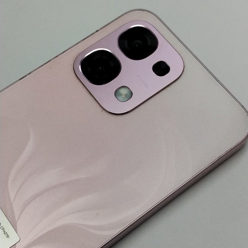 CELULAR OPPO A6 PRO CPH2781 (2025) 256 GB 8 GB RAM (SEMINUEVO)