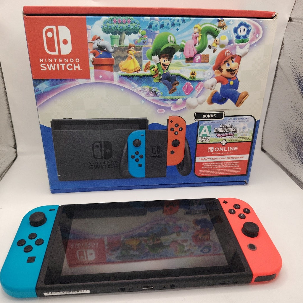 CONSOLA DE VIDEOJUEGO NINTENDO SWITCH 1.1 32 GB (SEMINUEVO)