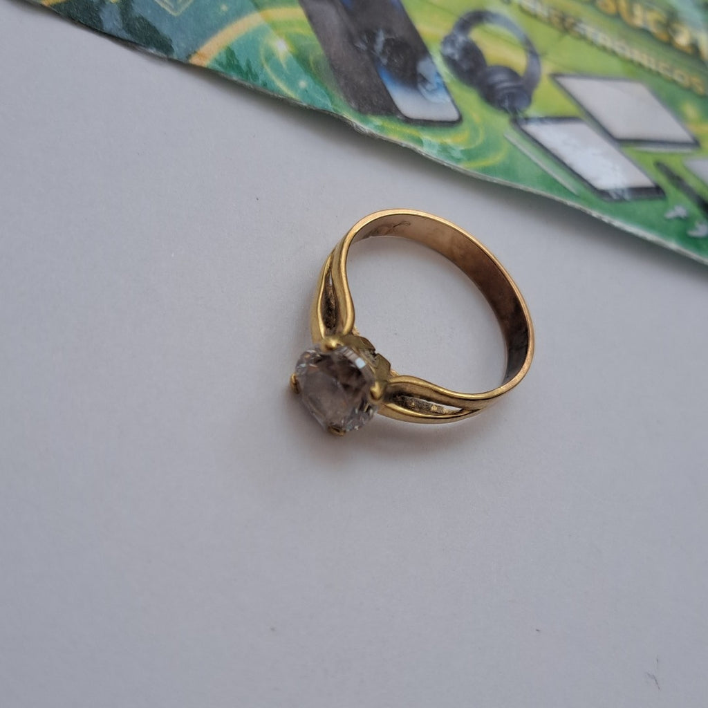 SOLITARIO ORO 10 K 3 GRMS (SEMINUEVO)