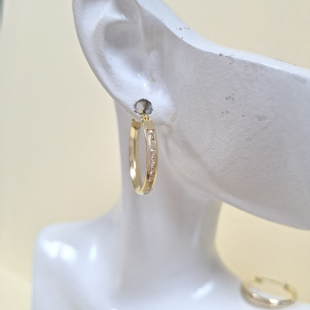 ARETES ARRACADAS CON CIRCONIAS 10K 1.8 GR (NUEVO)