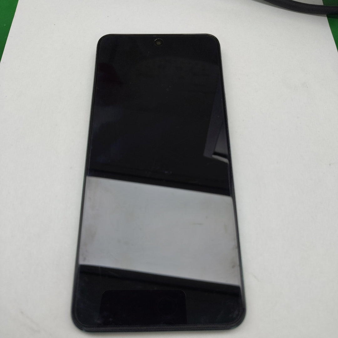 CELULAR VIVO Y28 V2352 256 GB 8 GB RAM (SEMINUEVO)