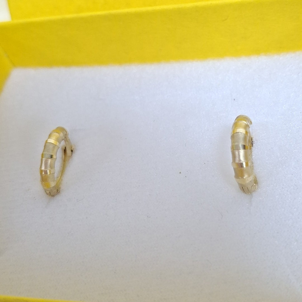 ARETES ARRACADAS FACETADAS 10K 1.7 GR (NUEVO)