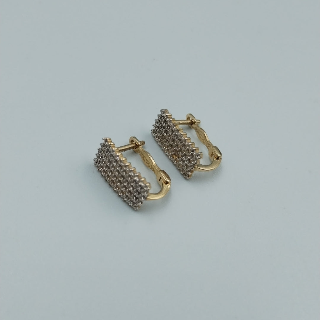 HUGGIES ORO 14K 4.7 (NUEVO)