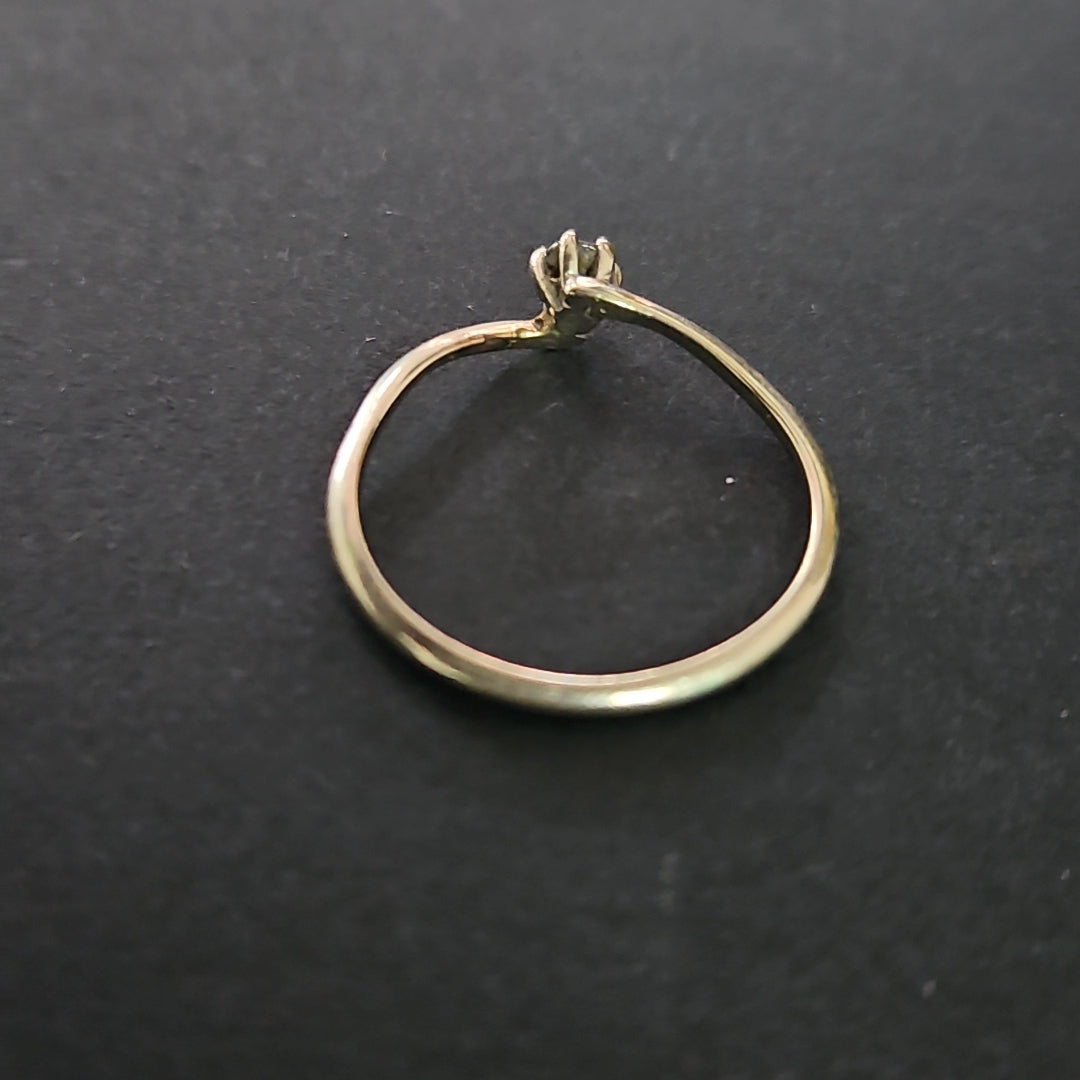 ANILLO ORO 10 K 0.9 GRMS (SEMINUEVO)