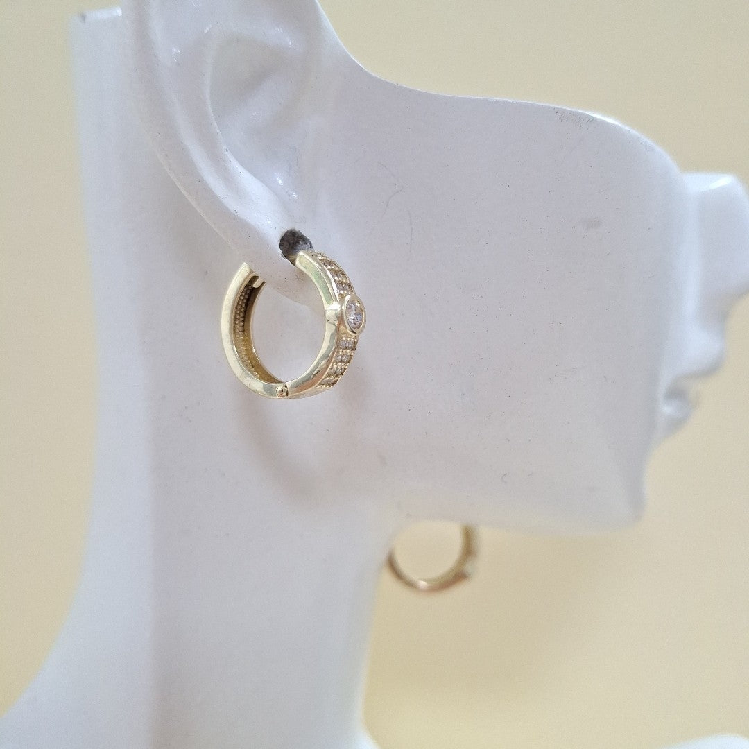 ARETES ARRACADAS C CIRCONIAS 10K 2.6 GR (NUEVO)