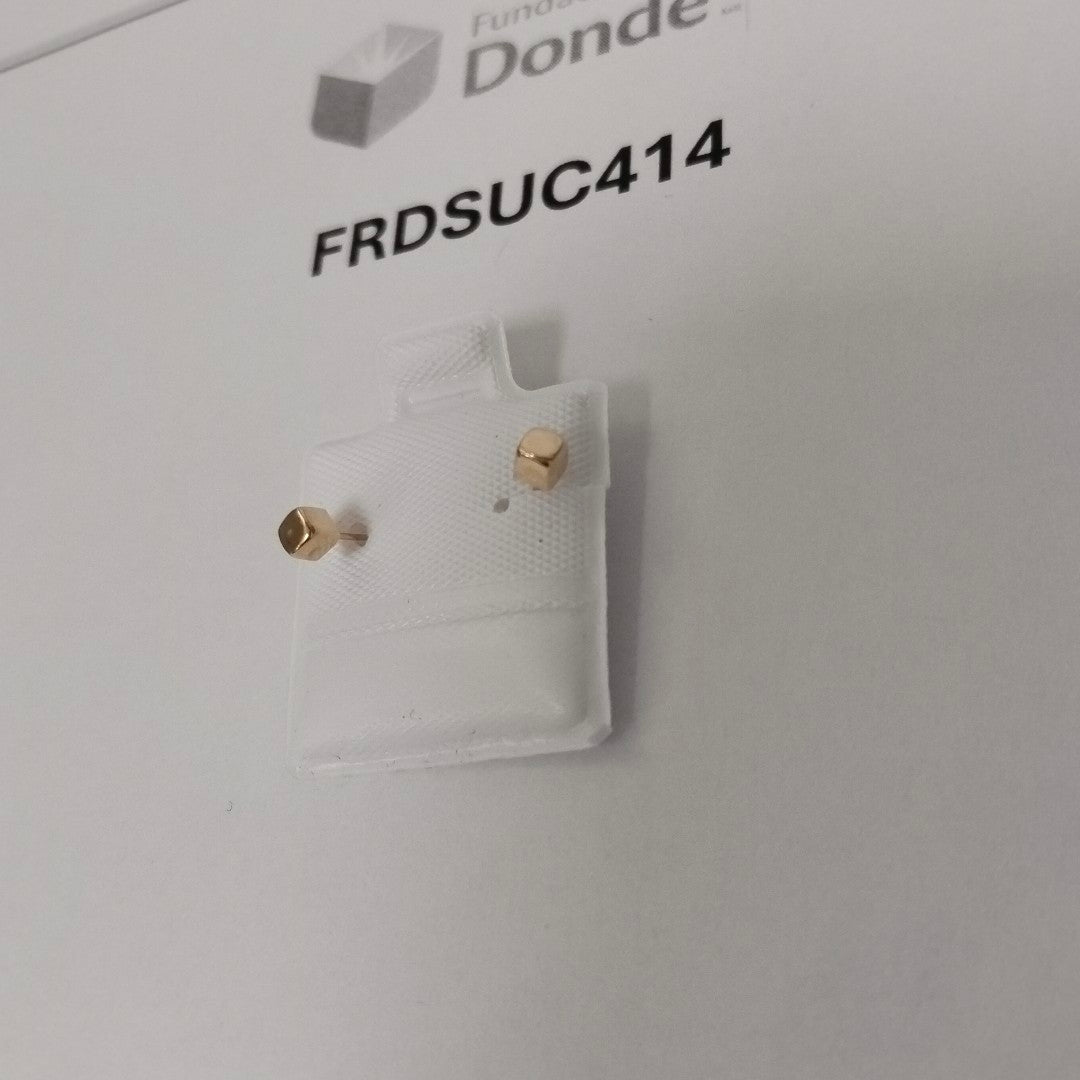 BROQUELES BROQUEL FIG CUBO 14K 0.203 GR (NUEVO)