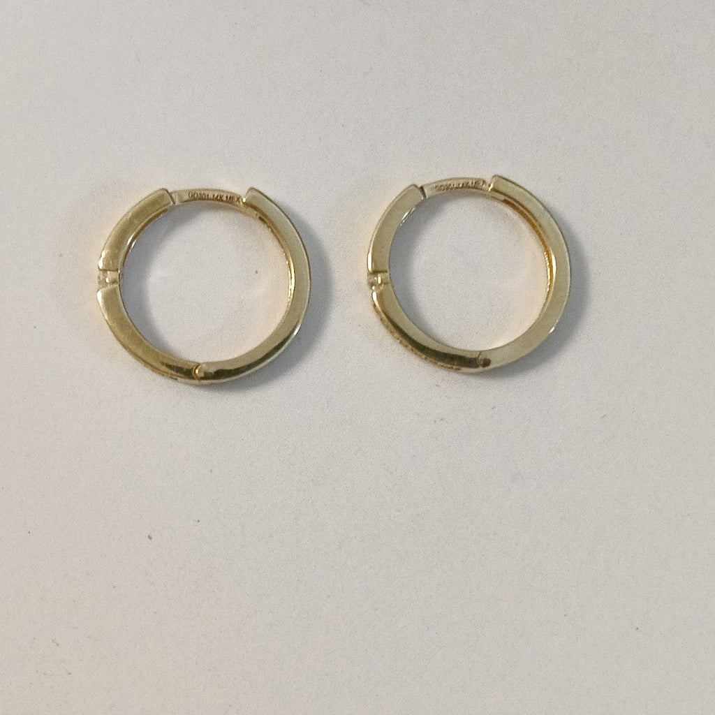 ARETES ARRACADAS LISAS 14K 2.3 GR (NUEVO)