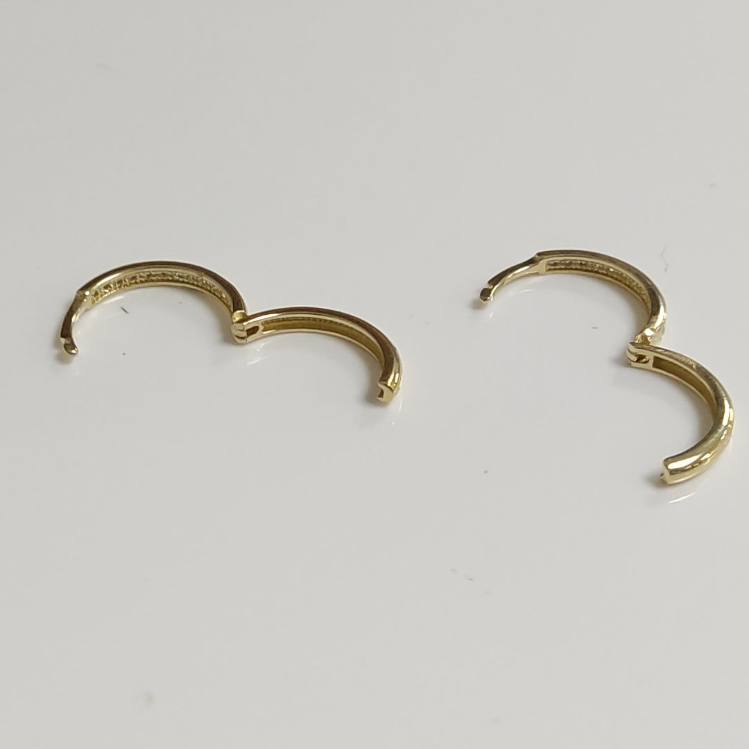 ARETES HUGGIES C CIRCONIA 14K 1.8 GR (NUEVO)