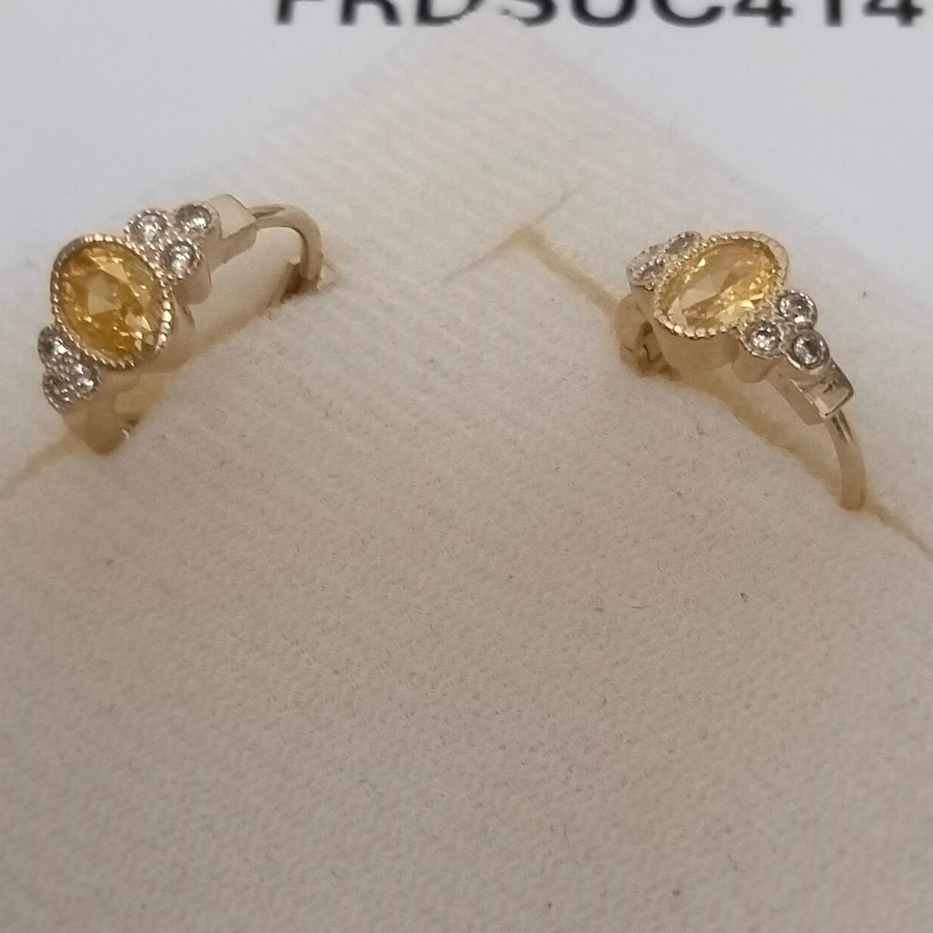 ARETES ARRACADAS CON CIRCONIAS Y PDRAS COL 14K 3.3 GR (NUEVO)