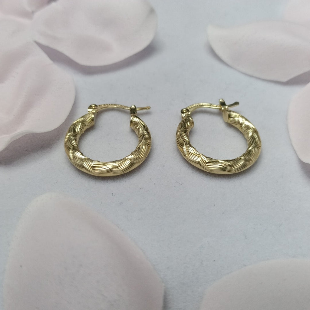 ARETES TEJIDO ARRACADAS ASTRIADAS 14K 2.1 GR (NUEVO)