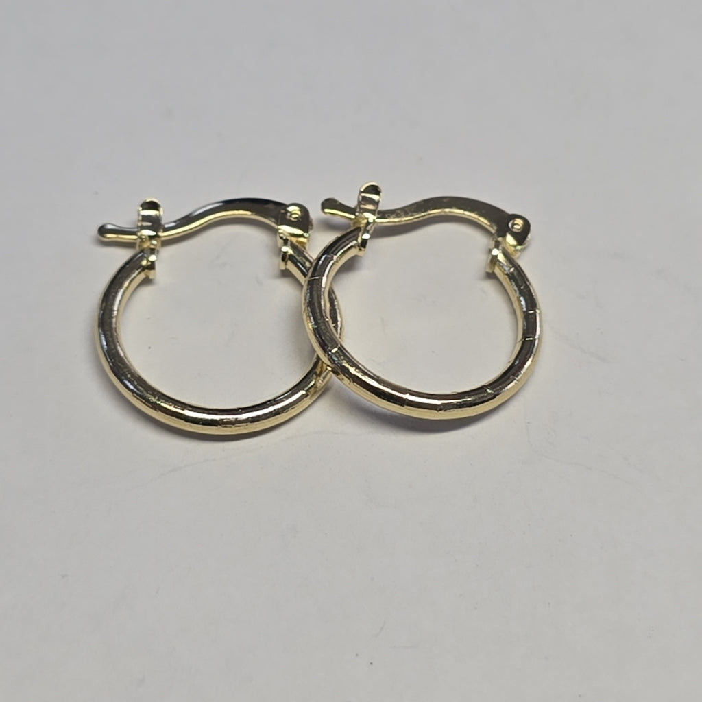ARETES ARRACADAS ESTRIADAS 14K 1.4 GR (NUEVO)