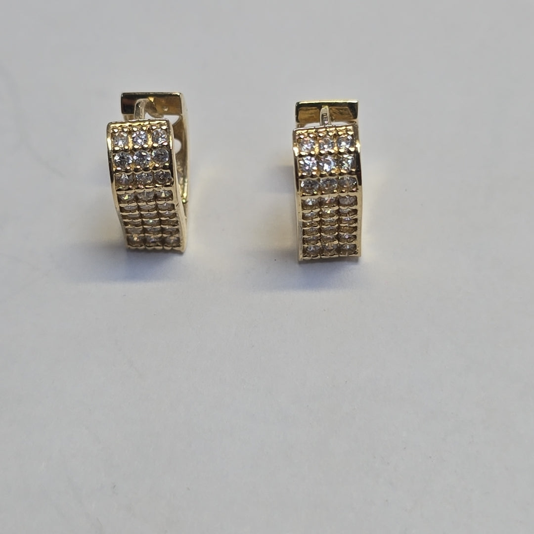 ARETES ARRACADAS CORAZON C CIRCONIAS 14K 2.2 GR (NUEVO)